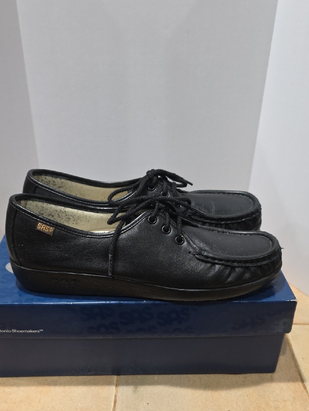 SAS Black Leather Lace-Up Siesta Casual Shoes 9.5 Slim Womens Handsewn